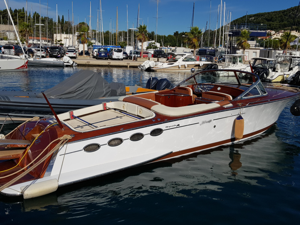 Additional yacht maintenance, repair and finishing work completed by Meštri od Broda 7