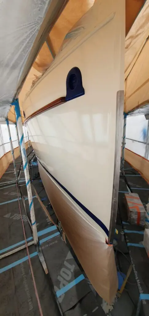 Lallie yacht refinishing and surface restoration by Meštri od Broda 2