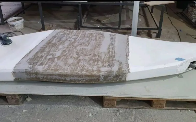 Yacht hardtop painting and refinishing details by Meštri od Broda 9