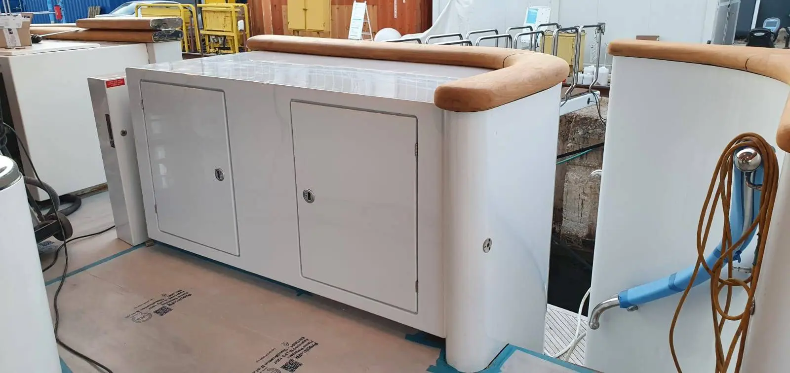 Custom yacht top deck furniture and joinery restoration by Meštri od Broda 10